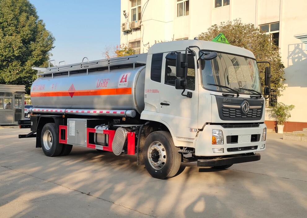 东风12.65方加油车