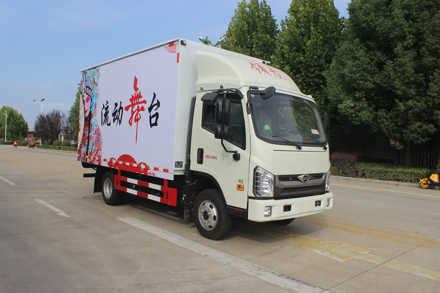 福田2轴舞台车