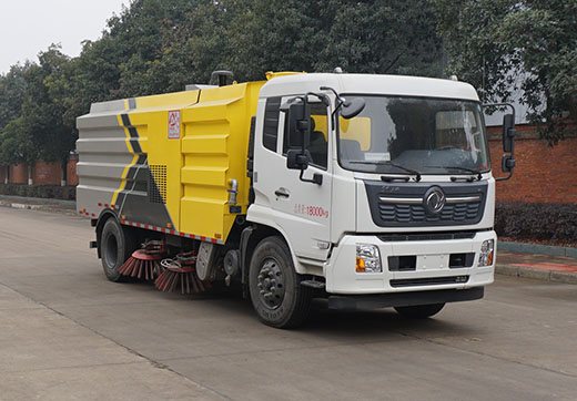 东风2轴扫路车
