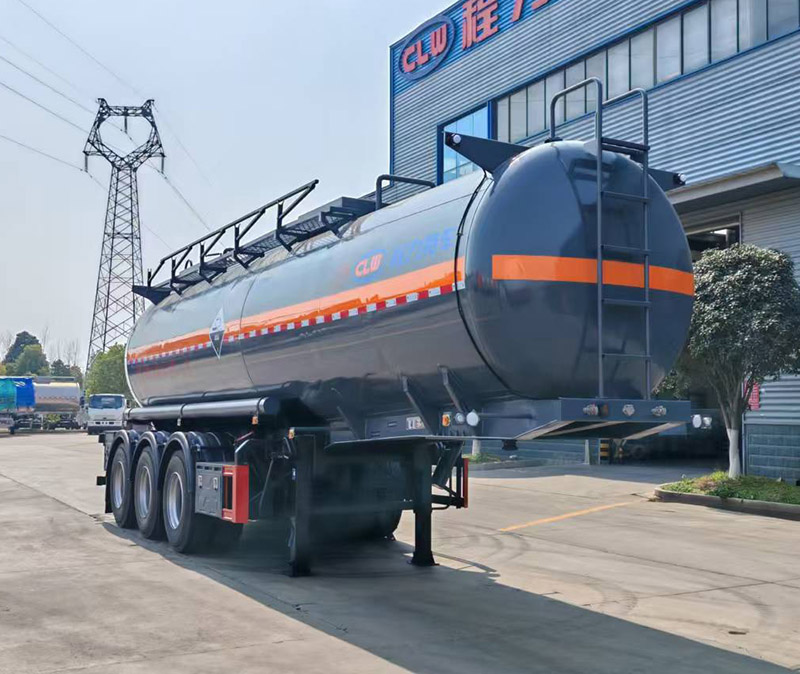 26方腐蚀性物品罐式运输半挂车