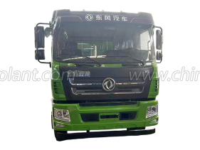 东风6x4后双桥自卸车