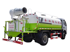 国五12方洒水车